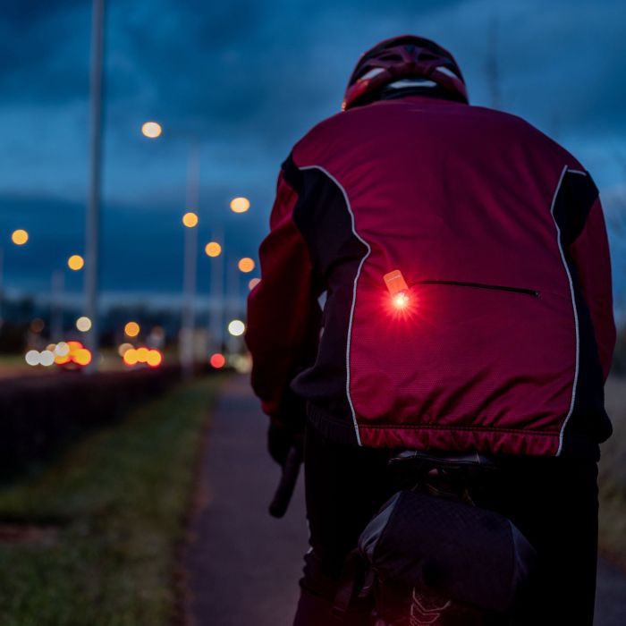 Ліхтар Olight Oclip Pro Orange