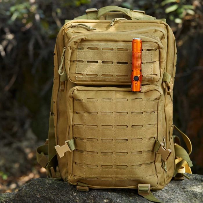 Ліхтар Olight Warrior 3S Orange