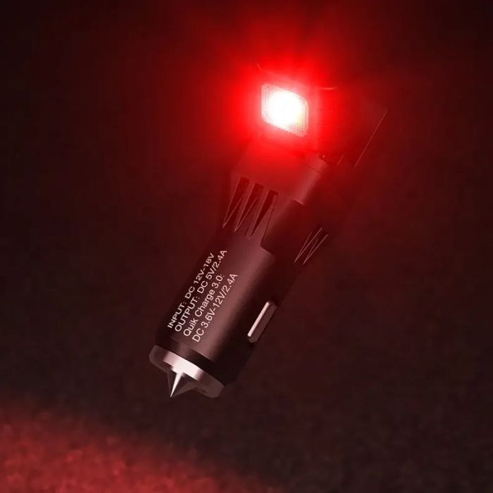 Ліхтар 2 в 1 Nitecore VCL10 від прикурювача + автомобільний зарядний пристрій (25 люмен, 2 режими)